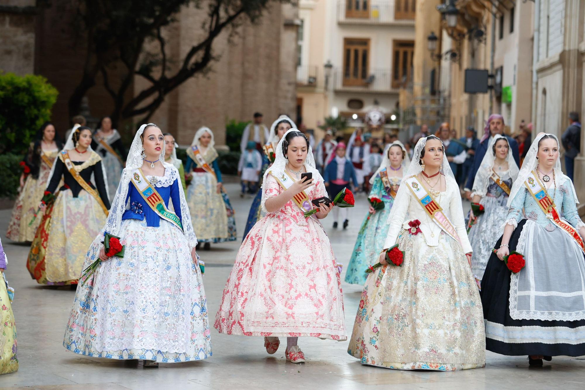 Búscate en el primer día de la Ofrenda en la calle San Vicente entre las 17:00 y las 18:00