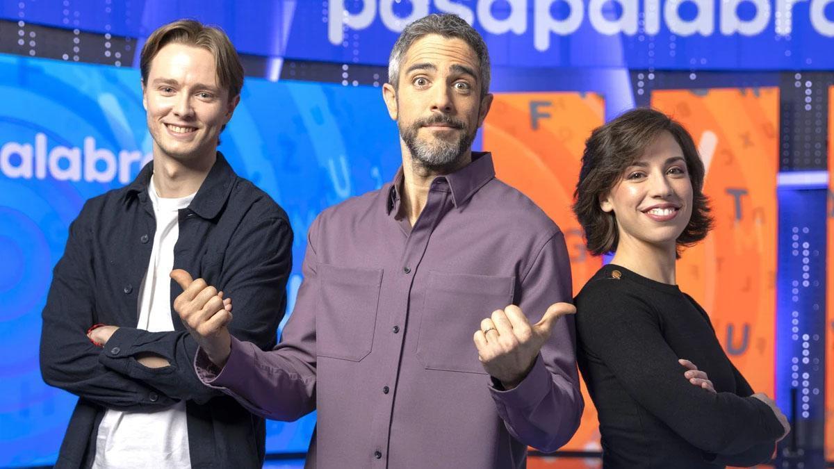 Manu, Roberto Leal y Rosa.