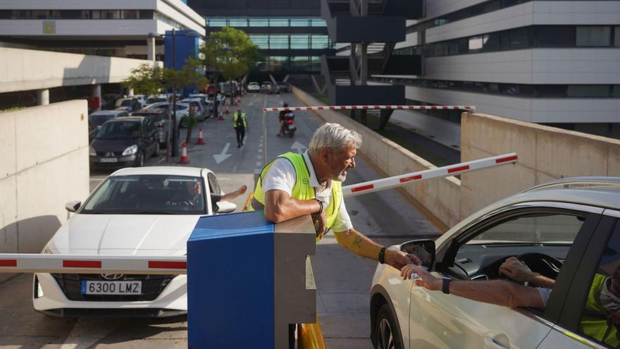 Control en el parking de Can Misses