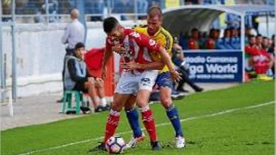 Juanpe plega abans d&#039;hora de la sessió arran  d&#039;una topada amb René