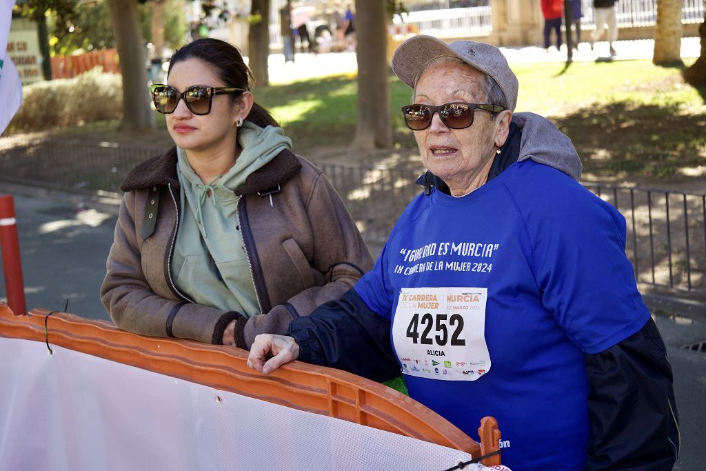 Las imágenes de la llegada a meta de la Carrera de la Mujer de Murcia 2024