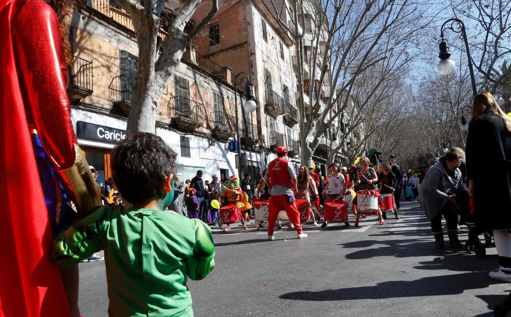 La Rueta llena de color las calles de Palma