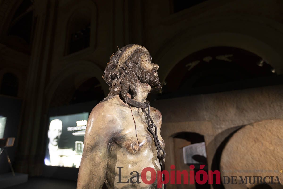 Así ha sido la inauguración de la exposición The Mystery Man en Caravaca. Descubre como es la muestra que atrae a miles de personas