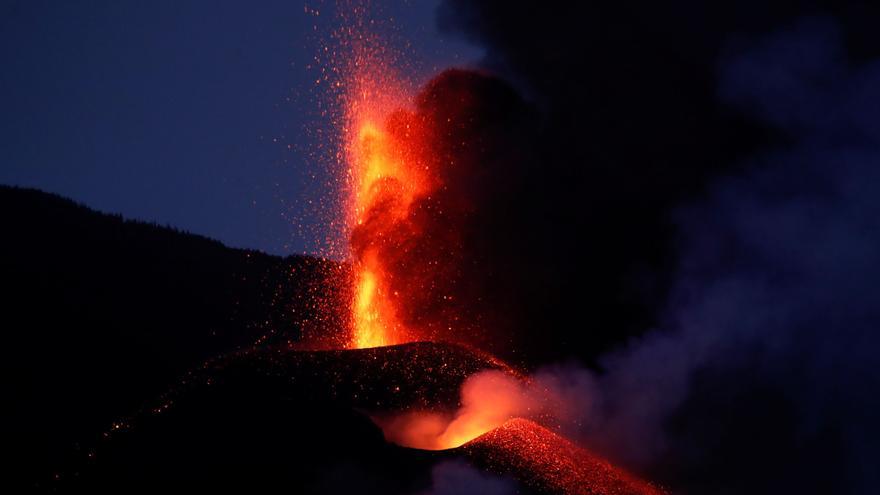 Cumbre Vieja en erupción