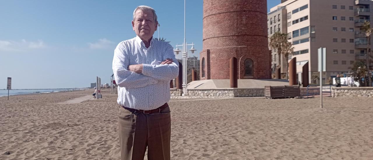 José Antonio Sierra, el pasado lunes en la playa de La Misericordia.