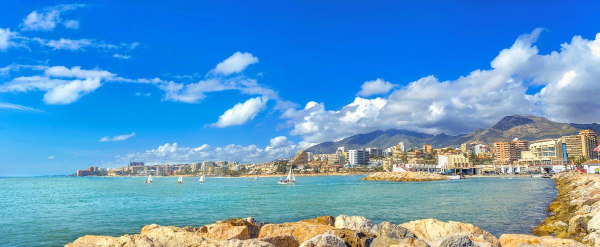 Clima suave todo el año y más de 300 horas de sol al año.