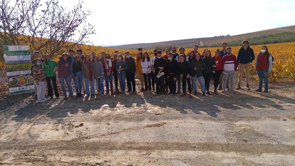 El último seminario del programa ‘Somos semilla’ ha reunido a medio centenar de personas en la Sierra de Montill