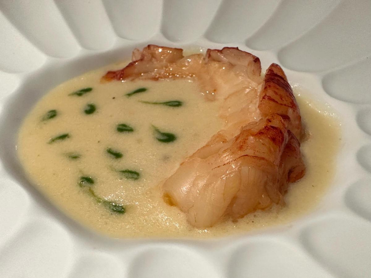 Bogavante con su gazpachuelo