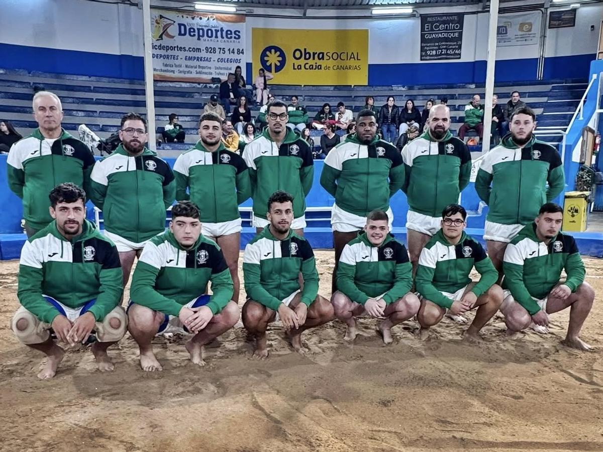 Los Guanches quiere impedir el triplete