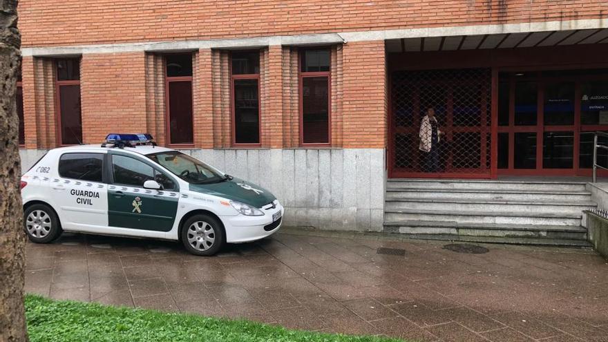 Una turonesa de 21 años denuncia a un amigo de su padre por violación