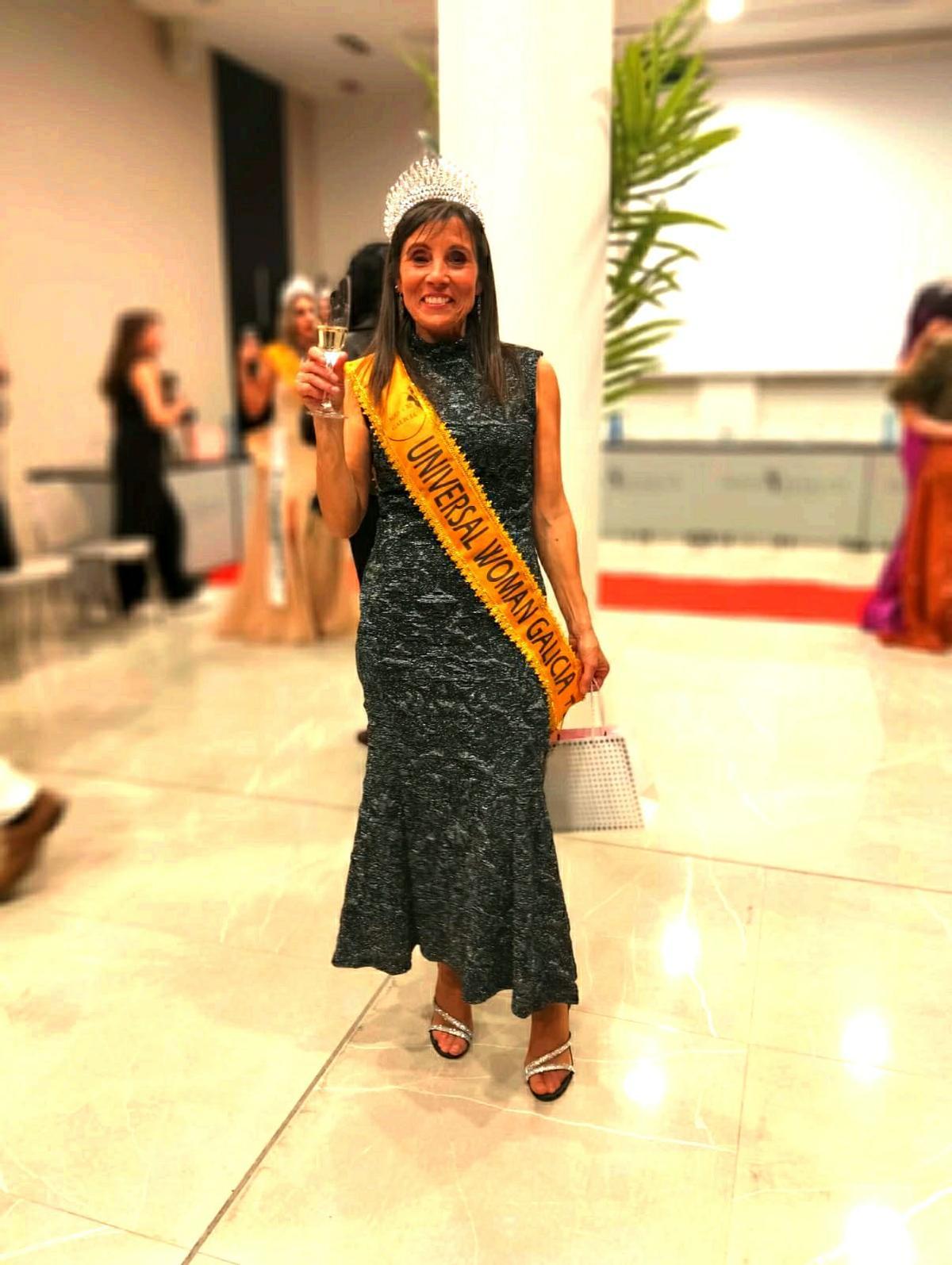 La grovenses tras ganar en su categoría.