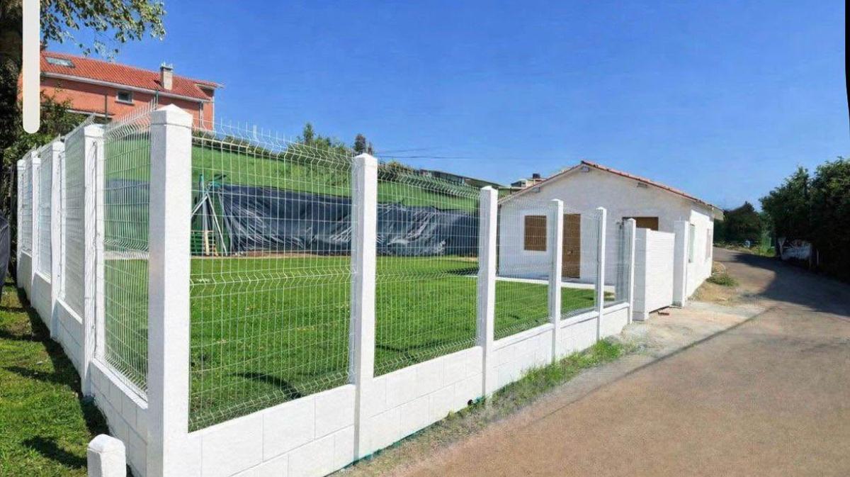 Cierre de una finca realizado por Reformas David.