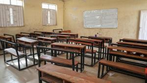 Vista general de un aula en la reabierta escuela secundaria gubernamental para niñas en Chibok.