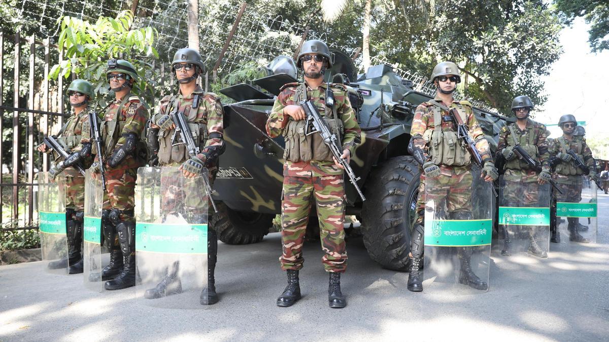 La ex primera ministra de Bangladés Sheikh Hasina, condenada a pena de muerte por crímenes de lesa humanidad.