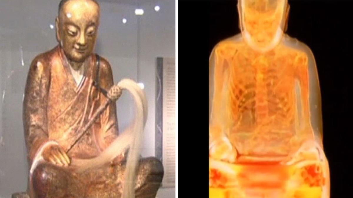 Descubren la momia de un monje dentro de una estatua de Buda.