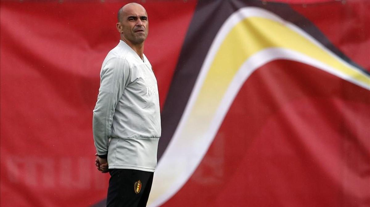 Roberto Martínez, atento a cómo se ejercitan sus discípulos