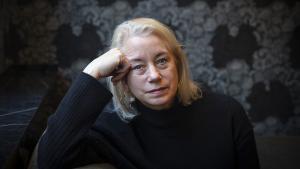 Laura Lippman: «L’homicidi d’una dona negra no es considera notícia»