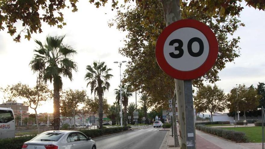 La DGT aplicará los 30 km/h en todas las ciudades.