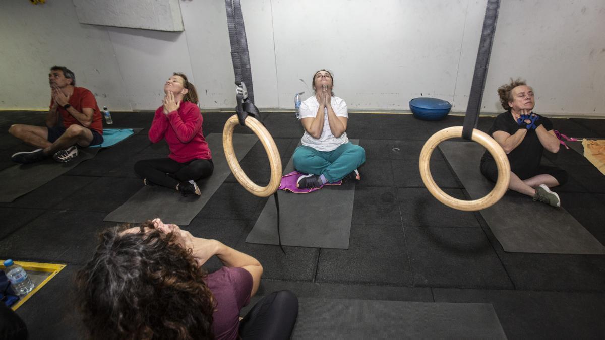 Las actividades físicas se realizan en el gimnasio del Hogar Provincial.