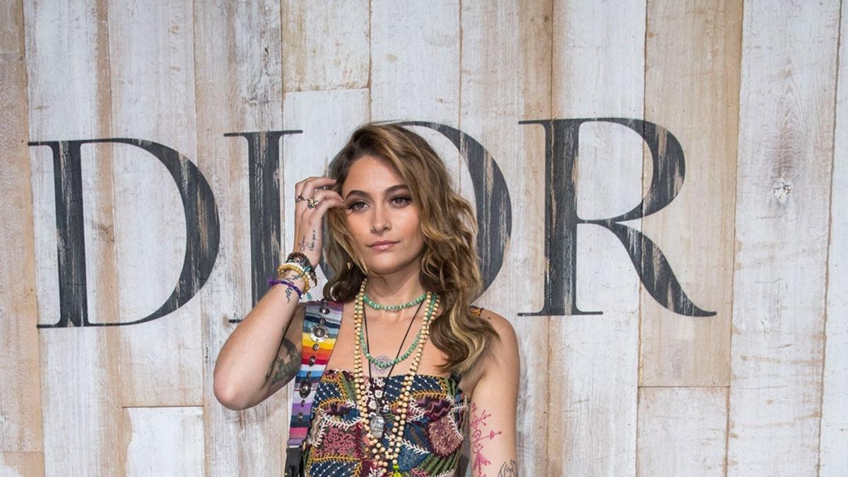 Paris Jackson posa en el photocall de Dior en el desfile de la colección Crucero 2019