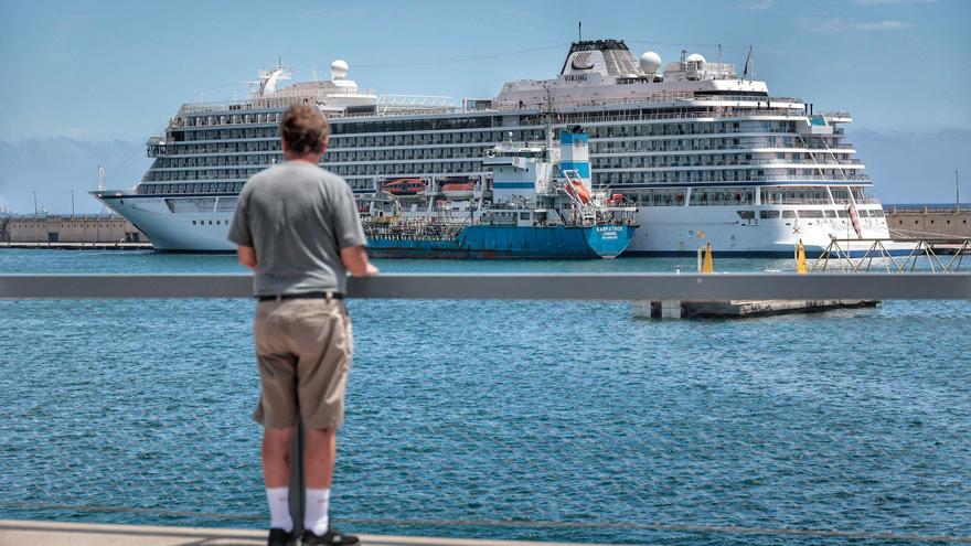 Primera visita a Santa Cruz del crucero ‘Viking Neptune’