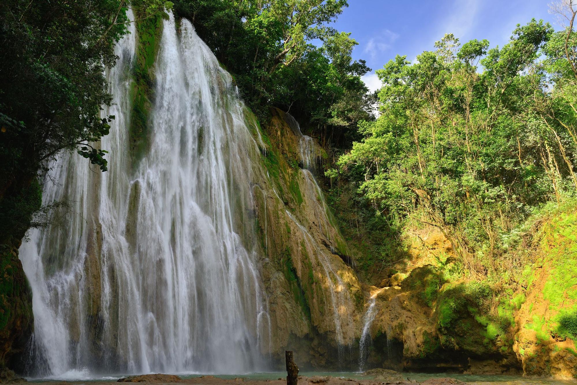 Las cascadas y la naturaleza inunda de belleza cada rincón de República Dominicana