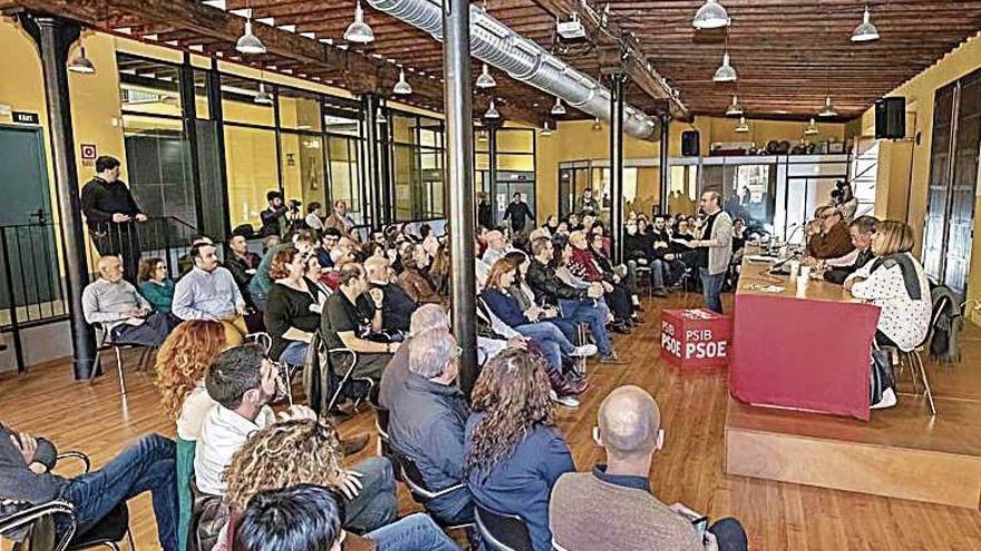 El Centre Flassaders acogió el acto organizado por el PSIB.