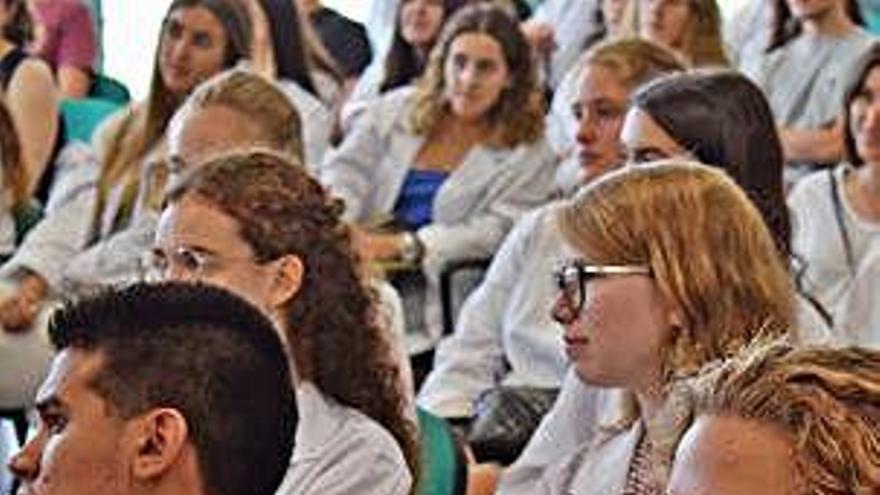 Estudiants de Medicina a Manresa