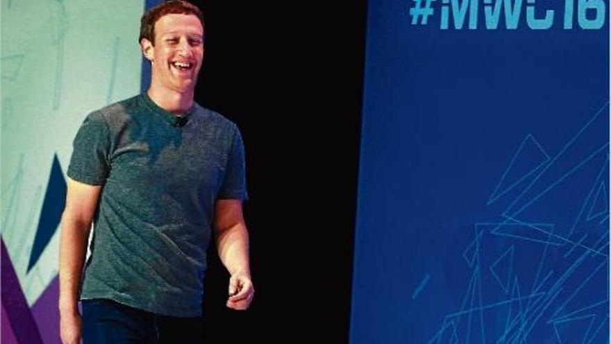 Zuckerberg  veu en la realitat virtual el repte de la tecnologia mòbil del futur