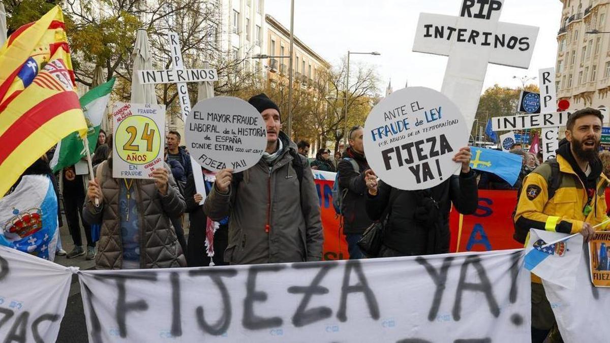 Imagen de una protesta de interinos para pedri su fijeza
