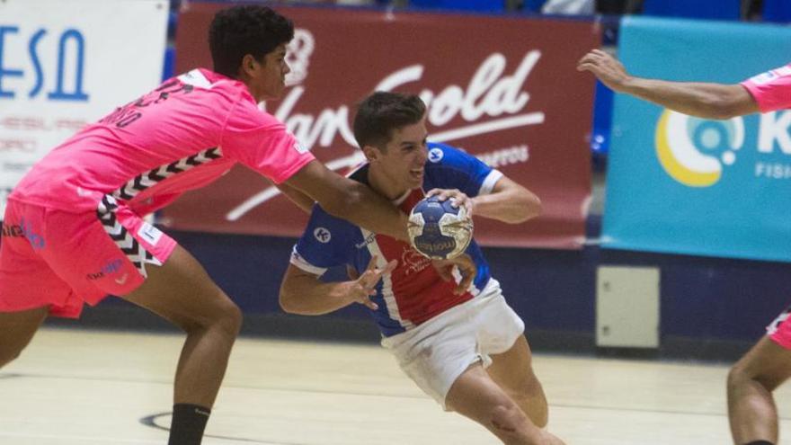 Agustinos a la sorpresa y se mete en la tercera ronda de la Copa