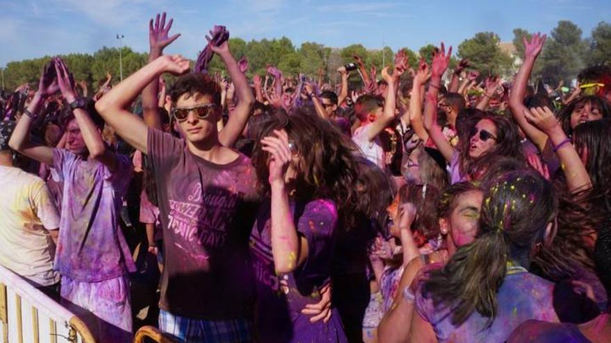 &#039;Holi Festival&#039; en las Torres de Cotillas