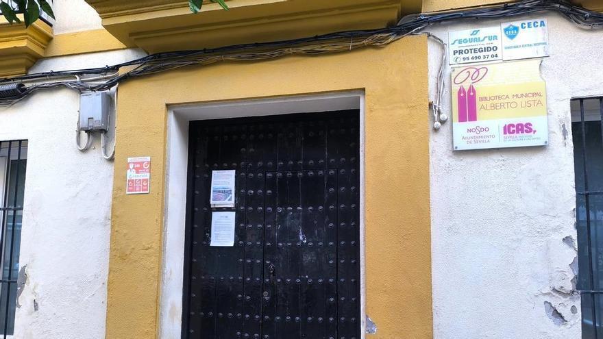La biblioteca pública de la calle Feria vuelve a cerrar por segunda vez en menos de seis meses