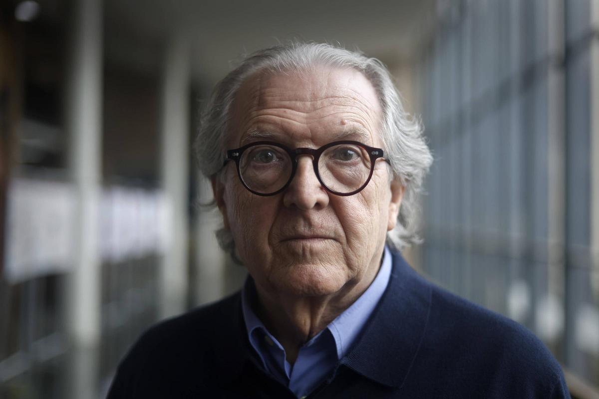 Joan Romero, retratado esta semana en la Facultad de Geografía e Historia de la Universitat de València.