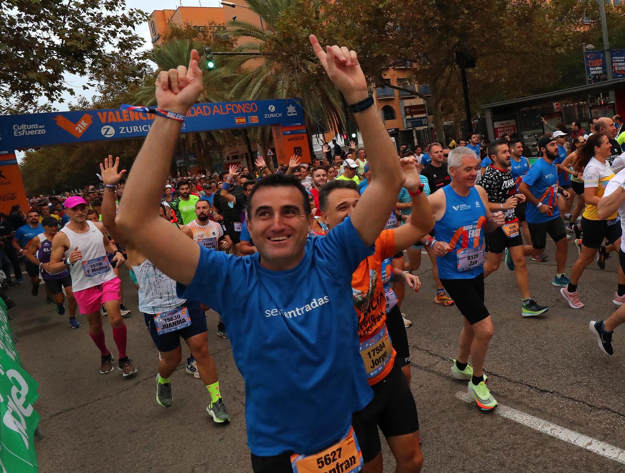 Media Maratón Valencia 2022: Salida y Meta | Busca tu foto