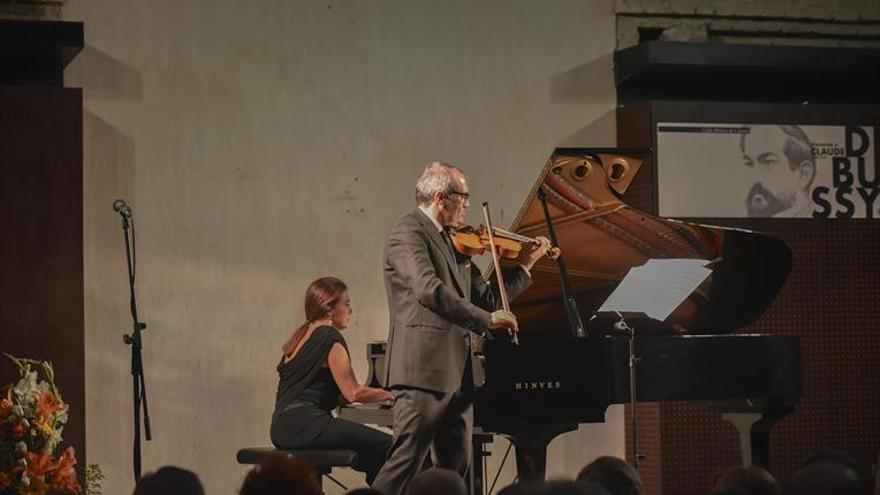 Ángeles y Rubén Gallardo cierran el homenaje a Debussy en Orive