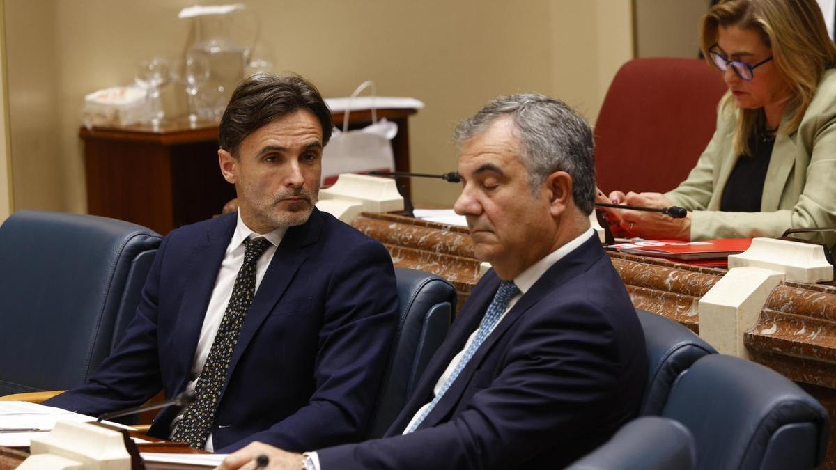 Los consejeros Jorge García Montoro y Juan María Vázquez.