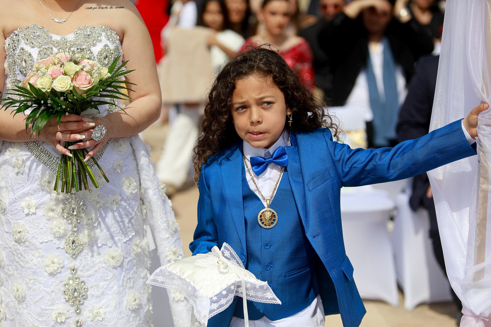 Mira aquí todas las fotos de la gran boda gitana de Lucía y Daniel en Ibiza