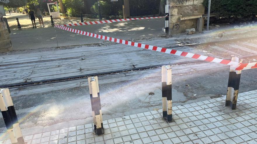 Retiran los bolardos para facilitar la procesión de la Patrona de Lorca