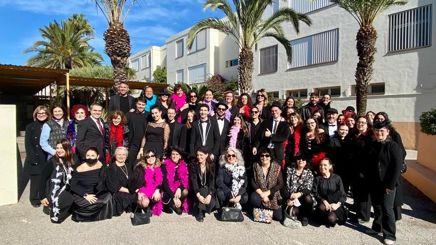 El 'Excelentísimo Jurado' de la yincana del instituto de Vila
