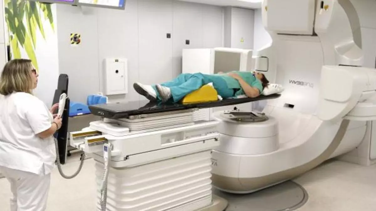 Radioterapia exprés para el cáncer de mama: más eficaz y con menos sesiones, según nuevo estudio