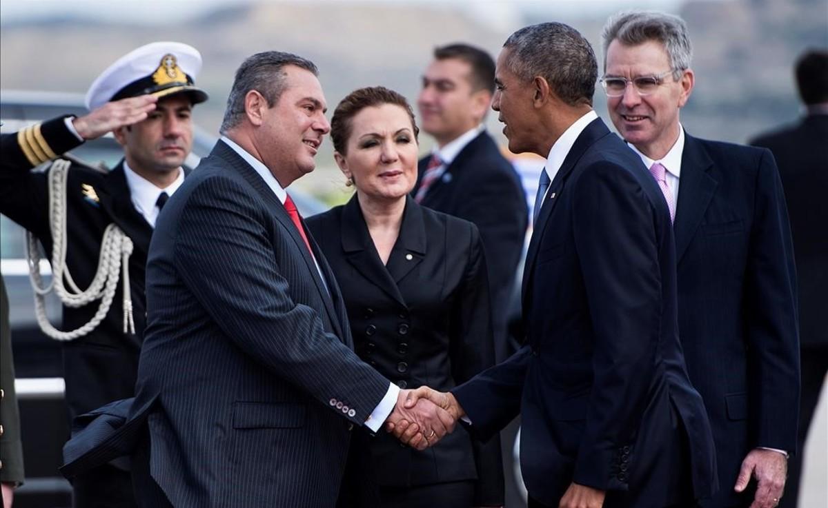 jgblanco36290990 us president barack obama  r  is greeted by greek minister o161115101655