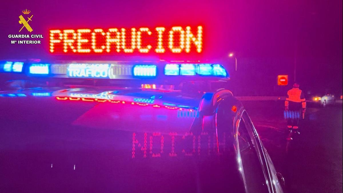 Interceptado tras circular ebrio y en sentido contrario por la autovía de As Pontes