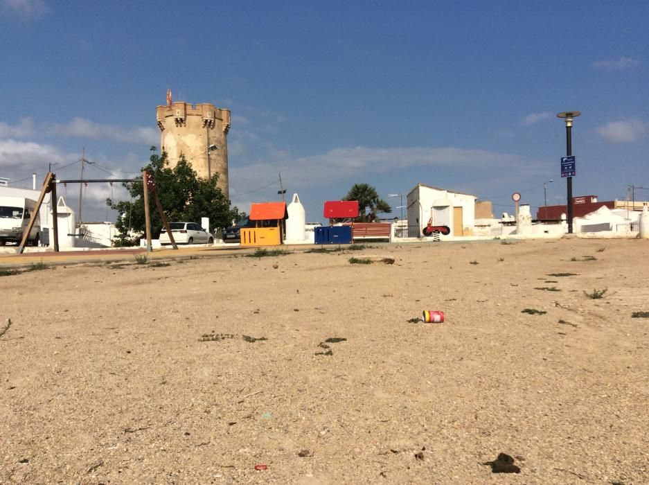 Degradación y abandono en les Coves de Paterna