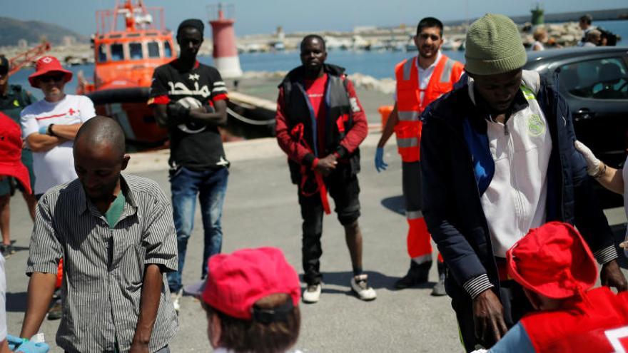 España y Marruecos rescatan a 249 personas en aguas del Estrecho y el mar de Alborán