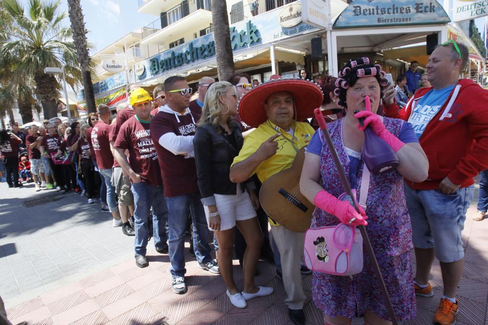 Trasladan una "fiesta etílica" en la Playa de Palma