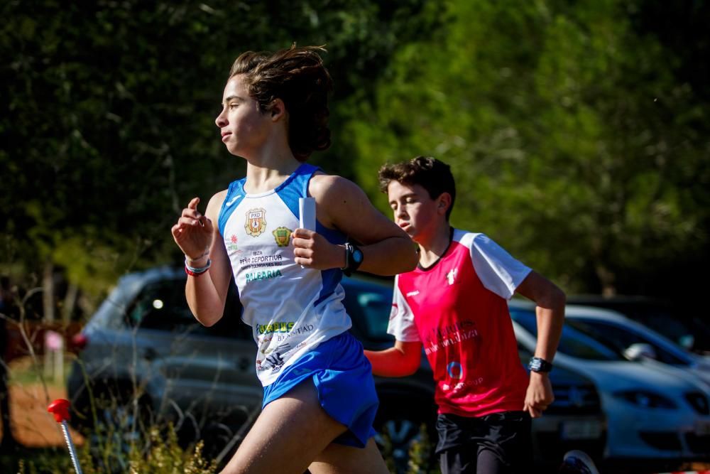 El circuito de cross de Buscastell acogió este sábado la primera prueba de campo a través de la temporada en Ibiza para categorías inferiores