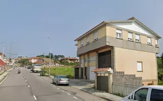 Atan, golpean y roban a un nonagenario mientras dormía en su casa de Coruxo