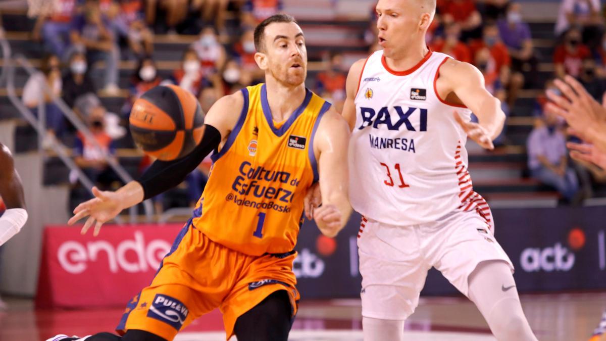 Las mejores fotos del Manresa - Valencia Basket