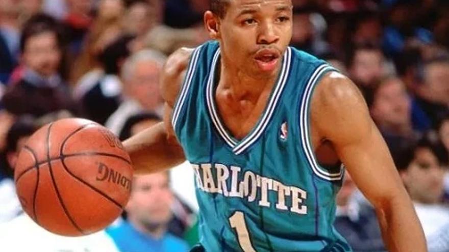Así jugaba Muggsy Bogues